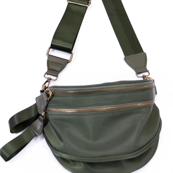 Grace & Lace Belt Bag NWT Olive Green - Sold Out - Picture 3 of 7